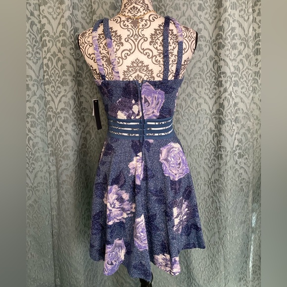 City Studio | NWT Glitter Floral Print Skater Dress - Picture 6 of 9